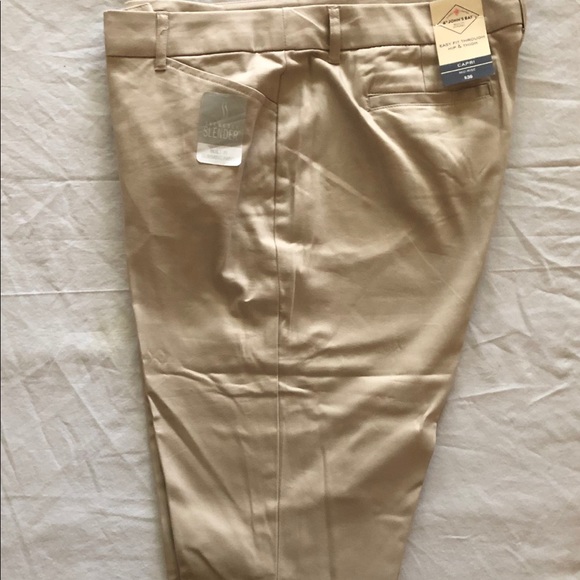 St. John's Bay Women's Khaki Capri Pants Sz 16 NWT - Picture 4 of 9